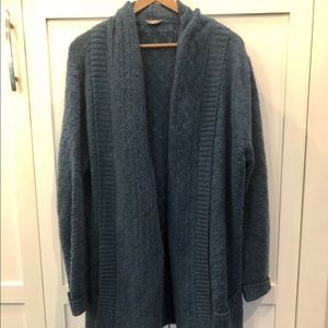 Cardigan. Size XL teal, Denver Hayes